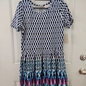 Lularoe Amelia dress, has pockets